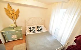 Flh - Emma Apartment